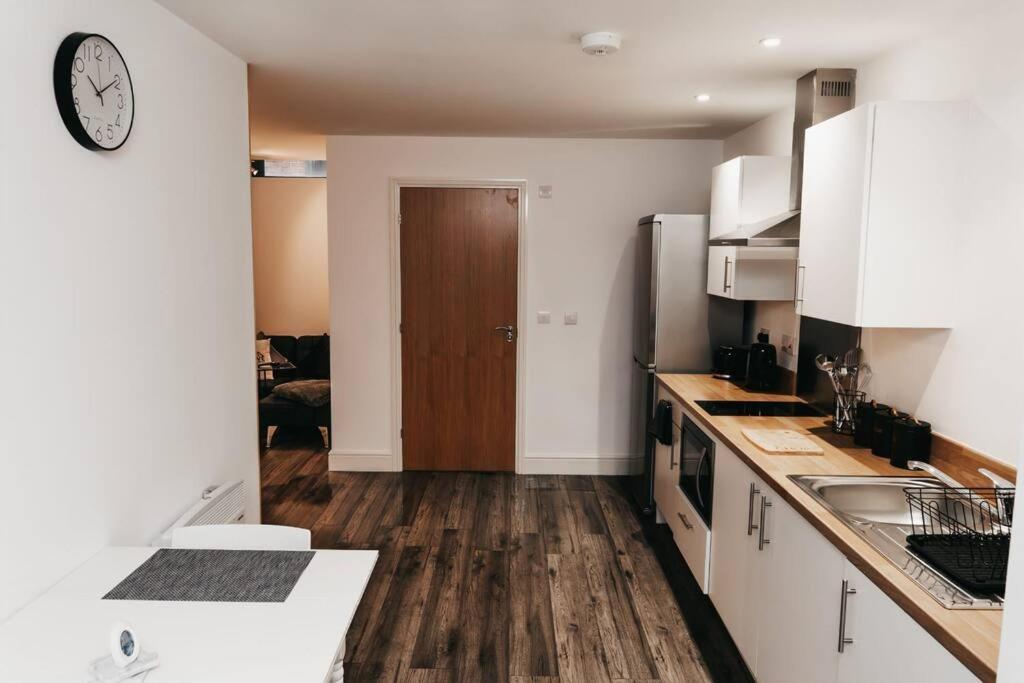 Stunning Modern Heart Of The City Apartment Sheffield Eksteriør bilde