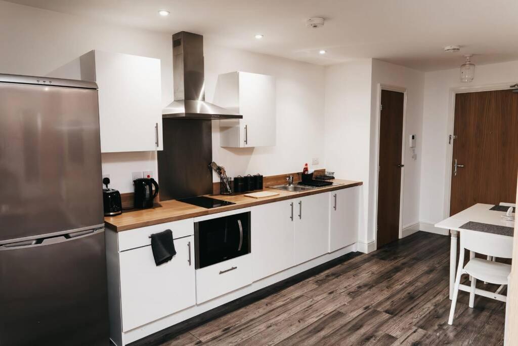 Stunning Modern Heart Of The City Apartment Sheffield Eksteriør bilde