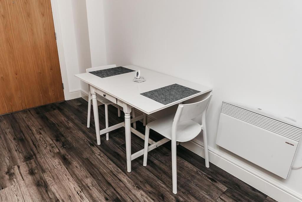 Stunning Modern Heart Of The City Apartment Sheffield Eksteriør bilde